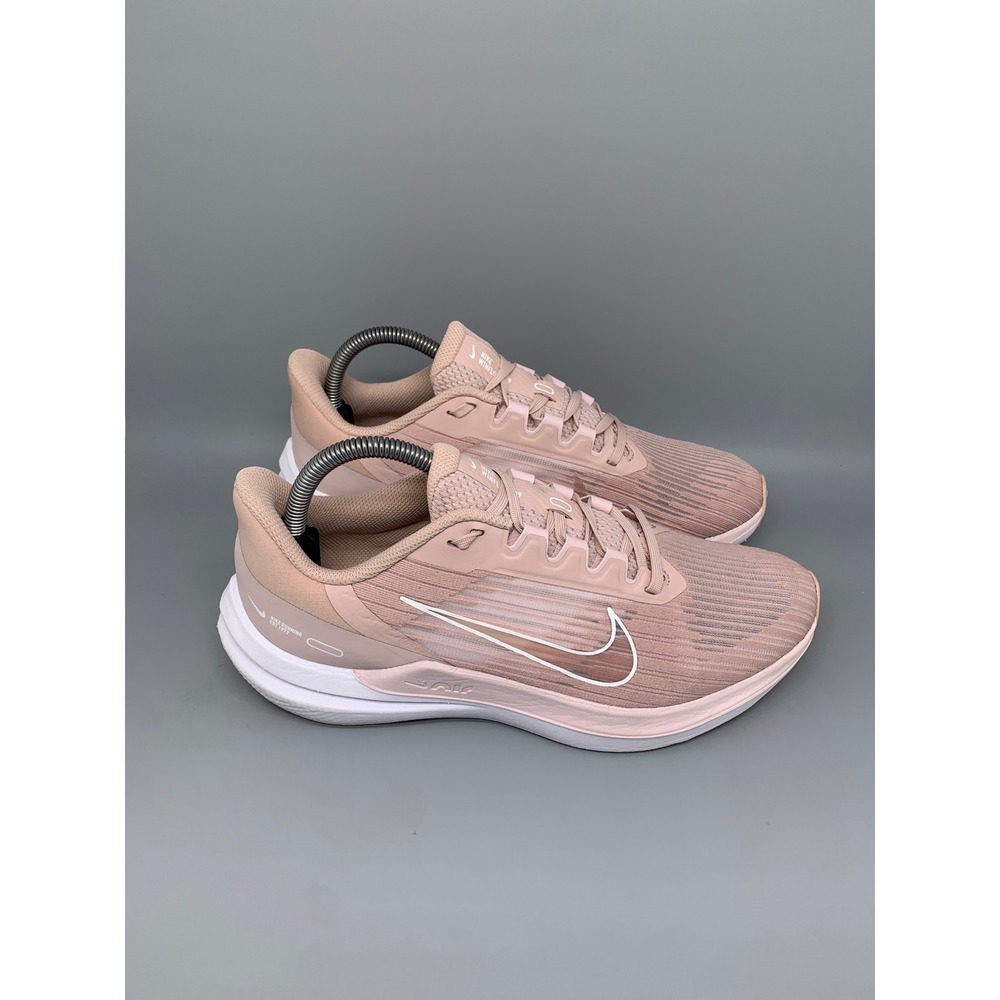Nike Winflo 9 Pink Running Shoes DD8686-600 Women's Sz 9